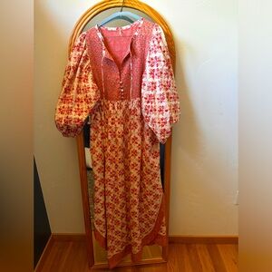 Free people  print Maxi with billowy sleeves.